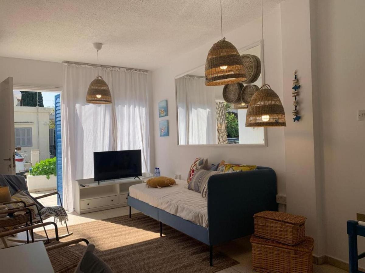 Romy'S Cozy One Bedroom Apt 拉纳卡 外观 照片